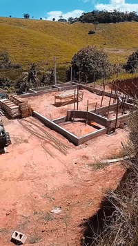 ⛪Fundação estrutural de igreja no Timbó, Cachoeiro de Itapemirim Esta etapa mostra a execução da fundação da Igreja... - Mote Construcoes (29/01/2026)
