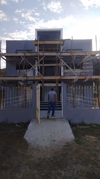 😍Obra em andamento de fachada de igreja em Garrafão, Itapemirim/ES Antes da entrega final, toda fachada de igreja... - Mote Construcoes (14/07/2024)
