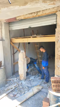 💪 Reforço estrutural de fachada comercial em Centro, Cachoeiro de Itapemirim Antes de modernizar uma fachada... - Mote Construcoes (19/01/2025)