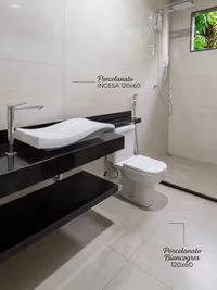 ✨Reforma de banheiro com porcelanato 120x60 no Bairro Recanto Executamos esta reforma de banheiro em Cachoeiro de... - Mote Construcoes (18/03/2026)